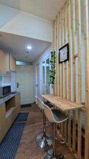 OVERTIME STAYCATION - Nearest to Airport with FREE POOL & GYM ACCESS - Lapu Lapu City - 2