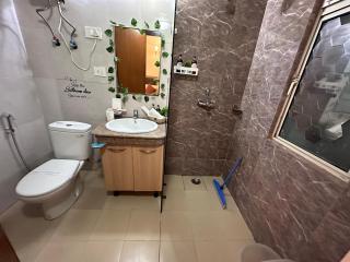 Luxury 1BHK Apartment - Golden Palm, Noida - Noida - 2