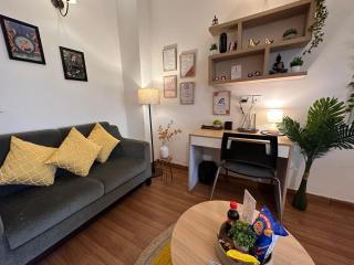 Luxury 1BHK Apartment - Golden Palm, Noida - Noida - 1