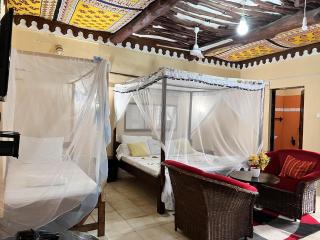 Diani Beach Luxury Retreat with 5 Bedrooms - Diani Beach - 6