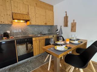 Schickes Apartment im herzen Pontresina - Pontresina - 5
