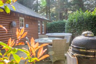 Douglas Fir Lodge - Oakmere - 2