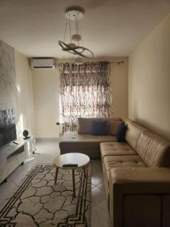 Enles Downtown Apartment - Durrës - 8