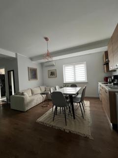 Apartament B&B Cajvana - - 9