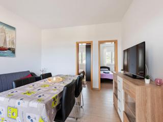 Simplistic Apartment in Neviđane near Sea beach - Neviđane - 7