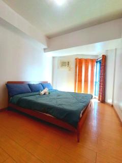 2 Bedroom in Grand Riviera Suites infront of US Embassy - Manila - 5