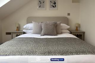 4 Bed Spacious Oxford House Near The City Centre By Spencer and Jackson Short Lets & Serviced Accommodation - Oxford - 2