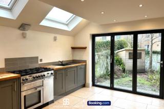 4 Bed Spacious Oxford House Near The City Centre By Spencer and Jackson Short Lets & Serviced Accommodation - Oxford - 8
