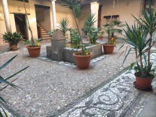 Abadia Suites - Granada - 0