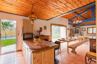 Le Coteau Ensoleillé - Climatisée avec piscine - 3