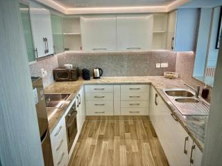 Best Location in Dubai marina - 1