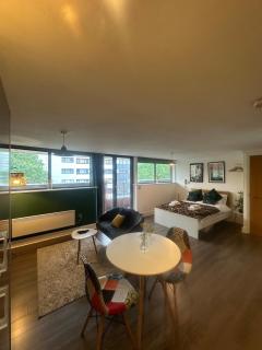 Studio,NewSt,CityCentre - Birmingham - 6