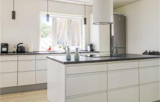 2 Bedroom Cozy Home In Svaneke - 5