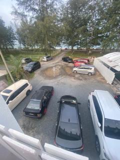 Paka Tamim Seaview Hotel - Paka - 8