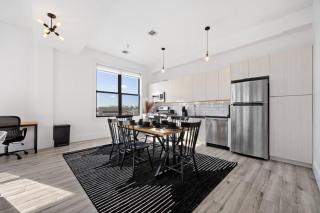 Huge Top-Floor 2BR, NYC View, Patio and Gym - Kearny - 9