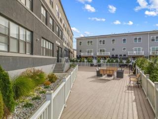 Near NYC, Gym, Patio and Parking - Premium Stay - Kearny - 9