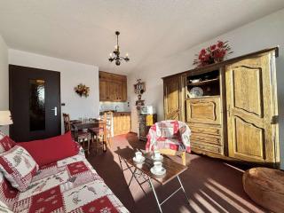 Studio cosy à Notre-Dame-de-Bellecombe, idéal pour 4 pers. avec balcon, piscine & parking - FR-1-595-29 - Notre-Dame-de-Bellecombe - 0
