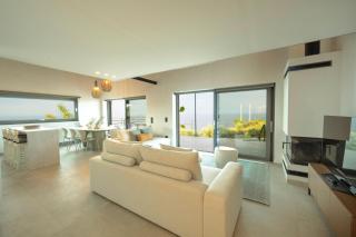Akria Thea - Koroni - 4