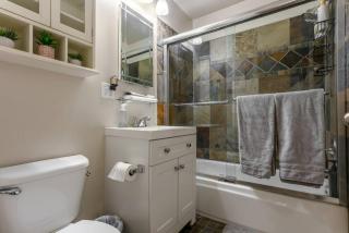 Family Friendly 4BR Home Near Lake CDA Walk to Downtown - Coeur d'Alene - 2