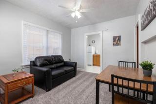 Historic Avenues Downtown Loft - 2