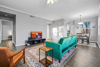 Designer Space 2 Beds, 2 Baths Pool - Haltom City - 7