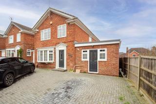 Charming Guest Suite Free Driveway Parking Included - Maidstone - 9