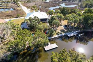 Holland Huis in Crystal River Canal Home w Pool on Fort Island Trail - Crystal River - 4