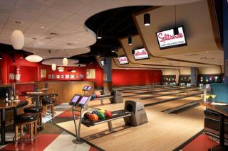 Pool Table Wifi Fireplace Mins to Hospitals - Fredericksburg - 4