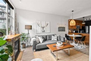 Comfy 1BR, Sleeps 4 Air Con, Walk to Everything - 1