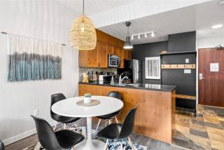 Comfy 1BR, Sleeps 4 Air Con, Walk to Everything - 7