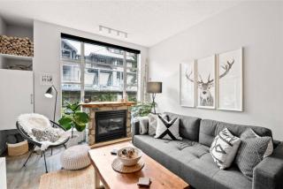 Comfy 1BR, Sleeps 4 Air Con, Walk to Everything - 9