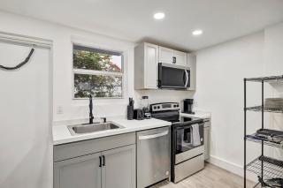 Banyan St 2BR 1BA off Las Olas- Steps to Beach unit 4 - Fort Lauderdale - 6