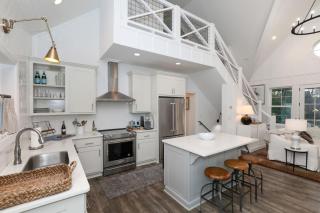 Scenic 4BR 3BA Contemporary Lake Burton Home - Tiger - 3