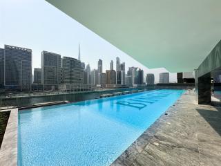 Trophy - Santorini Studio BurjKhalifa & Canal Views Sofa Bed - 7