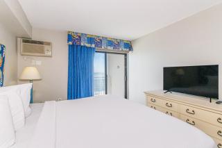 Spectacular Oceanfront Studio! Recently Renovated! Sea Mist 20902 - 7