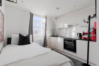Gloucester Place Studios - London - 8