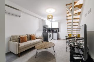 1 Bdr Duplex Downtown - AC - Nice - 4