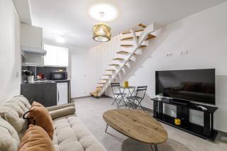 1 Bdr Duplex Downtown - AC - Nice - 3