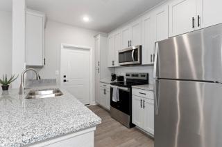 Vanguard Apartments by Barsala - - 2