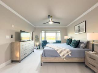 Your Perfect Golf Retreat Awaits! - Fort Myers - 2