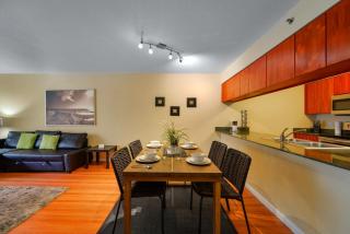 Relax & Live The Miami Exp in Our Comfy Condo - 6