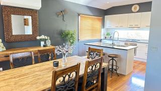 Coastal Tones - Cowes - 6