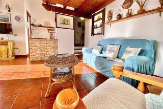 Flower House - Funtana Meiga - 2