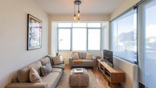 Elegant 3BR in Downtown Porto w AC by LovelyStay - Oporto - 0