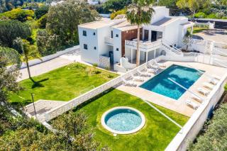 Villa Horizon Grande - Stunning Luxury villa great location sleeps 16 - Porches - 0