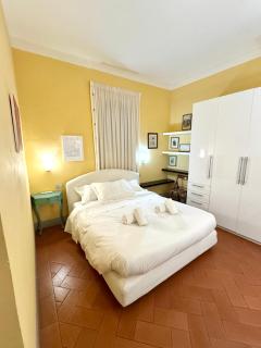 A Flat in Santa Croce - Florence - 9