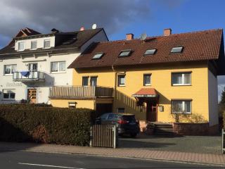 Gästehaus Zur Quelle - 4