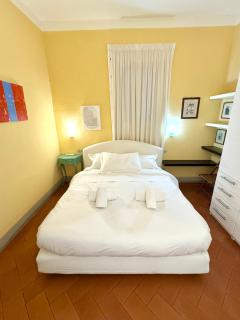 A Flat in Santa Croce - Florence - 8