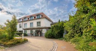 Best Western Hotel Heidehof - Hermannsburg - 0