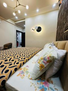 Elysium Capital Oasis! Opposite to Centaurus Mall - Islamabad - 8